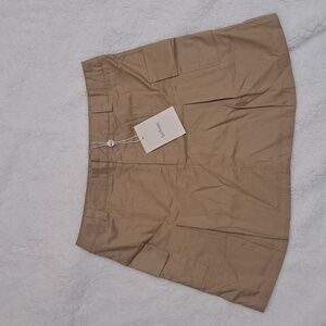 NWT- Sora Utility skirt in Khaki